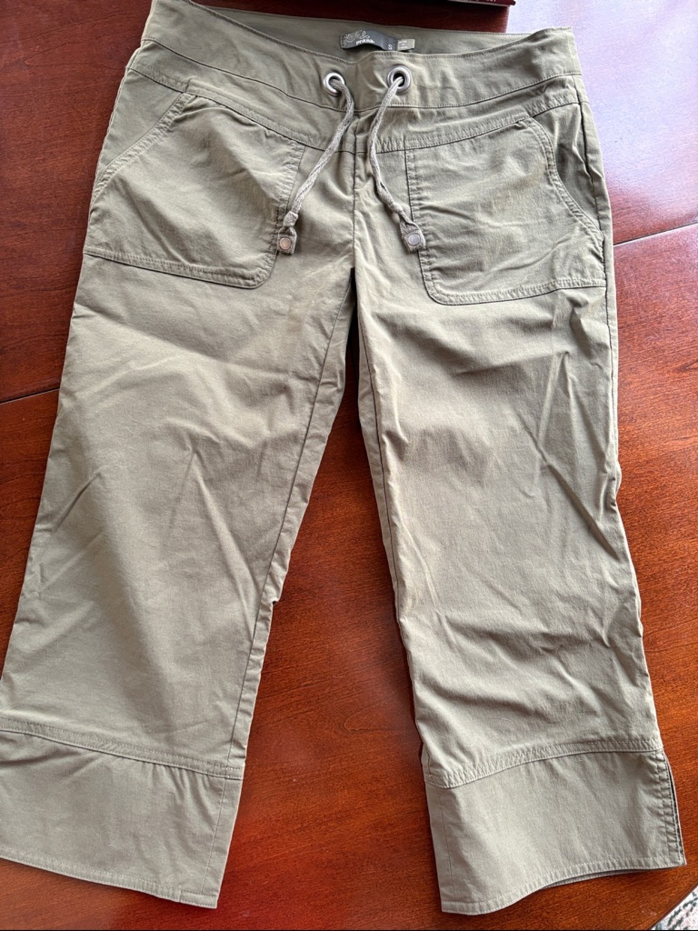 Prana Olive Green Lightweight stretchy Drawstring Crop Pants